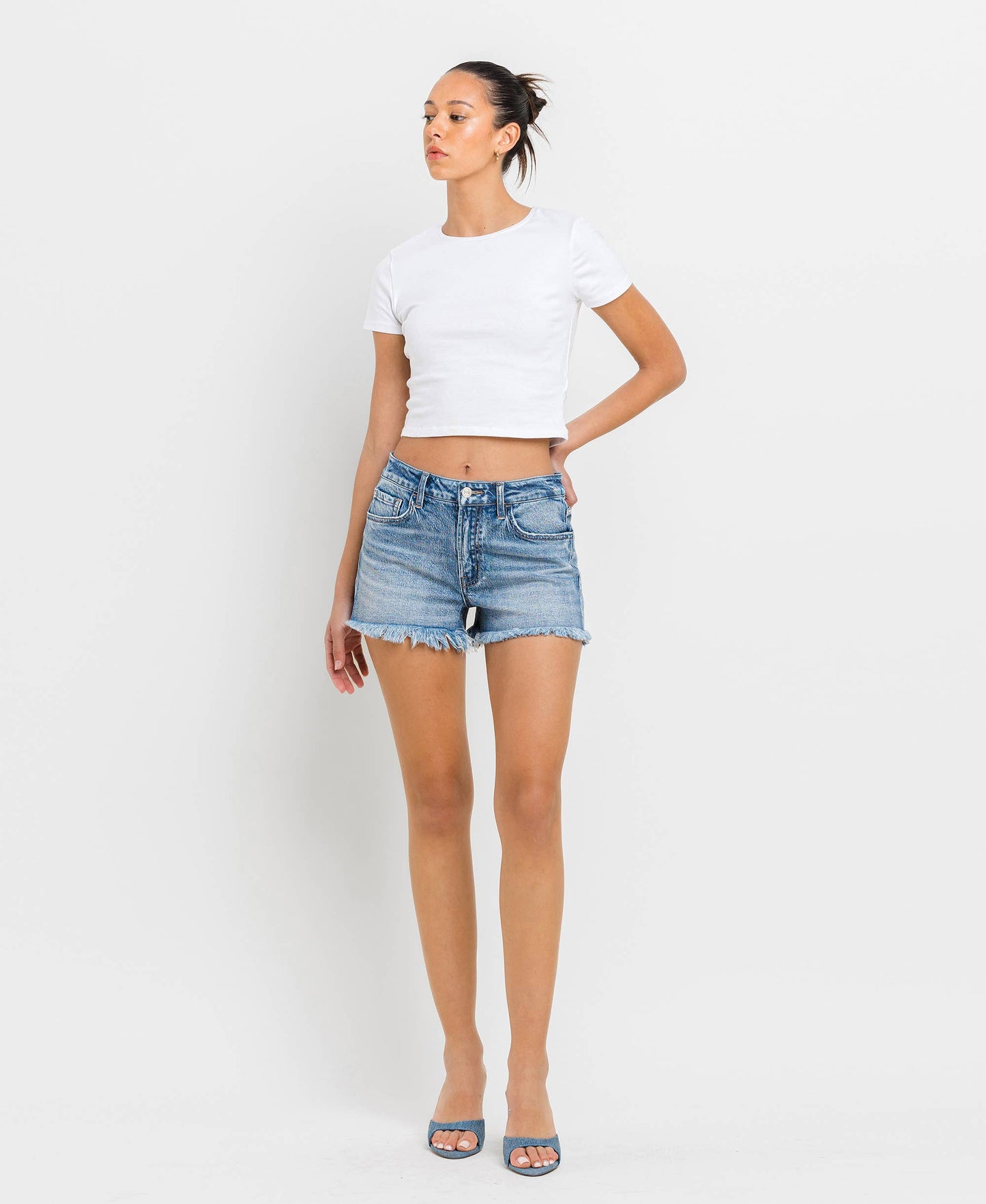 HIGH RISE FRAYED HEM A LINE SHORTS