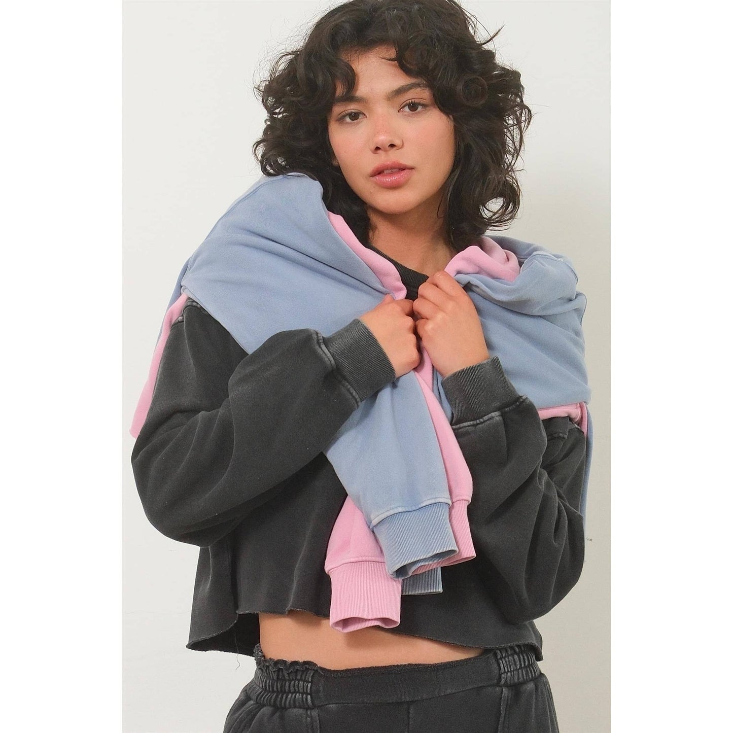 Cropped Crewneck Sweatshirts