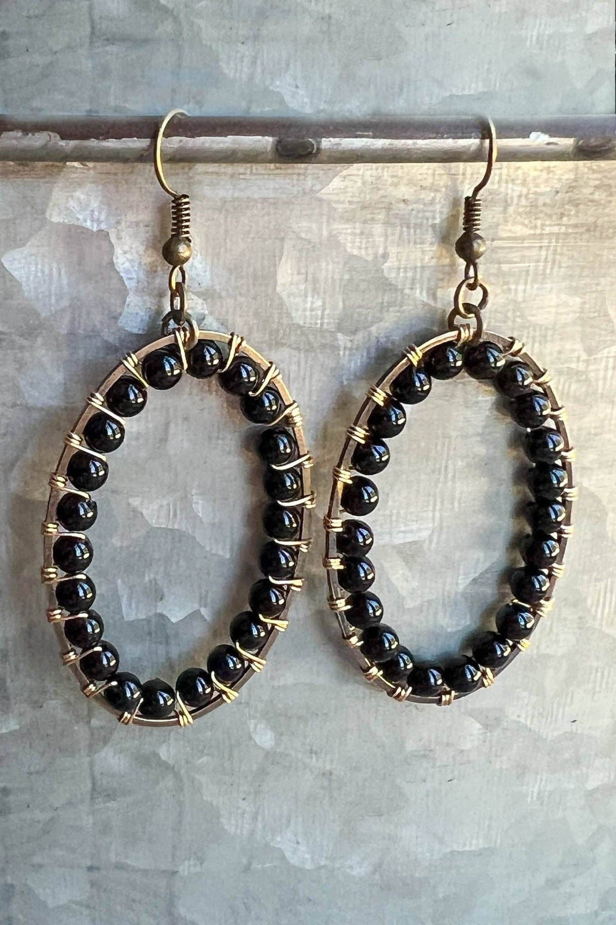 Calista Earrings Black