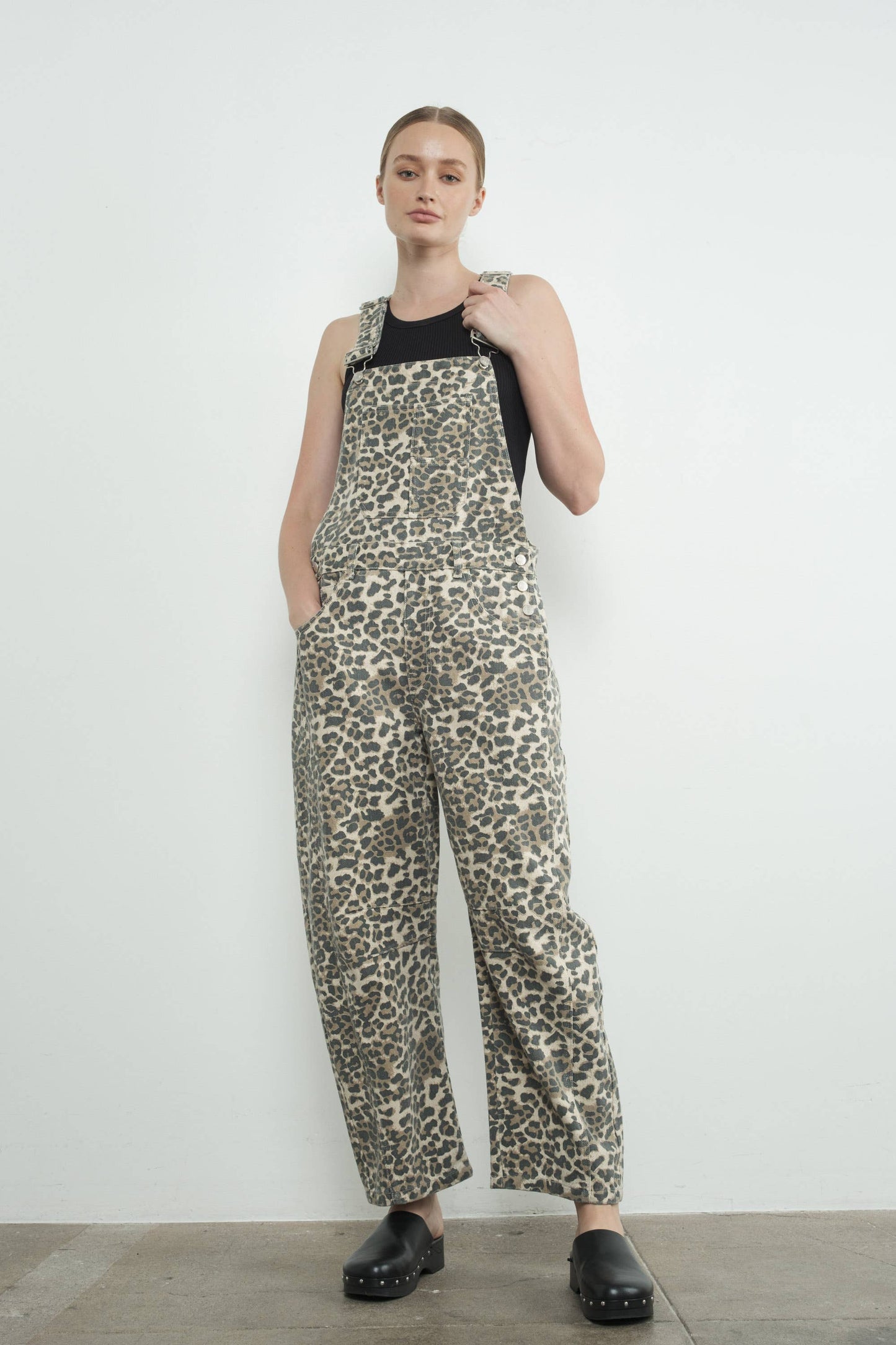 Relaxed Fit Leopard Overalls