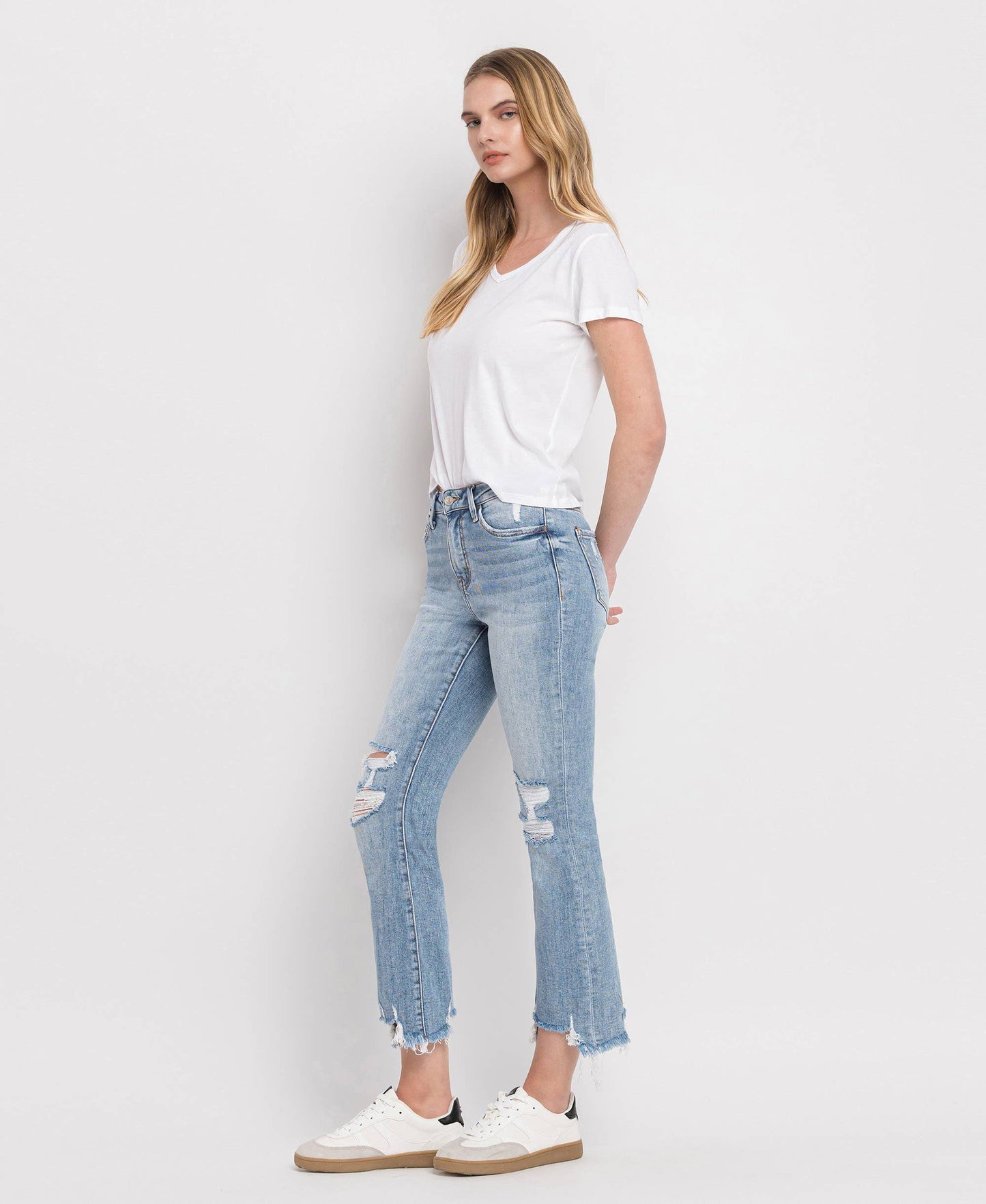 HR Crop Flare