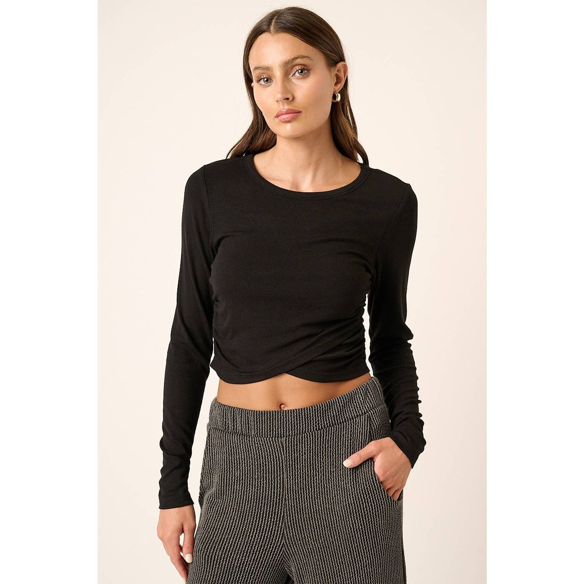 FRONT CROSS LONG SLEEVE KNIT TOP