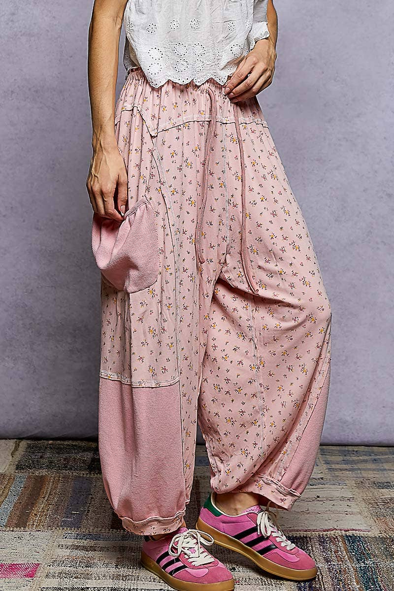 Oversized Floral Pattern Printed Knit Pants