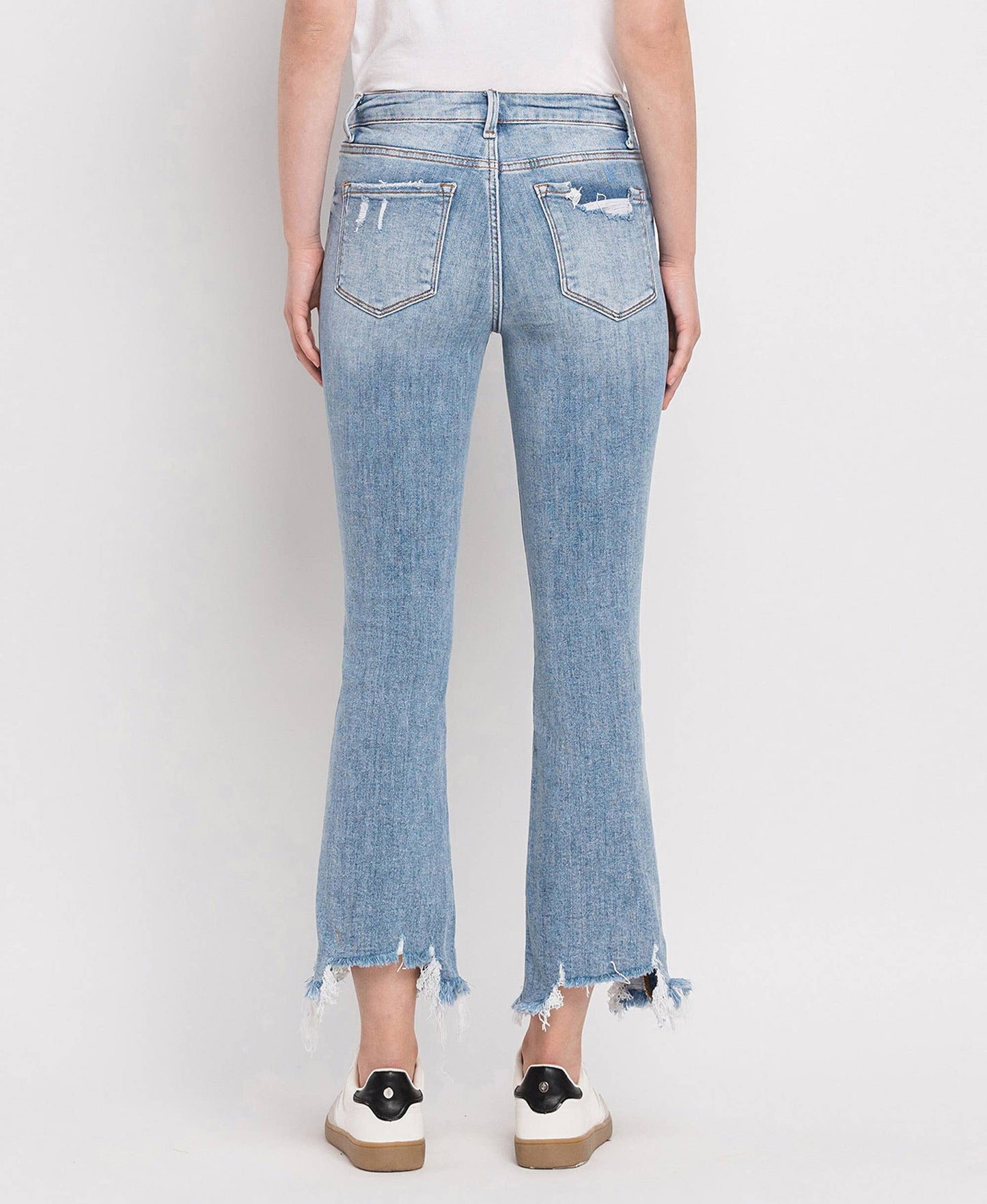 HR Crop Flare