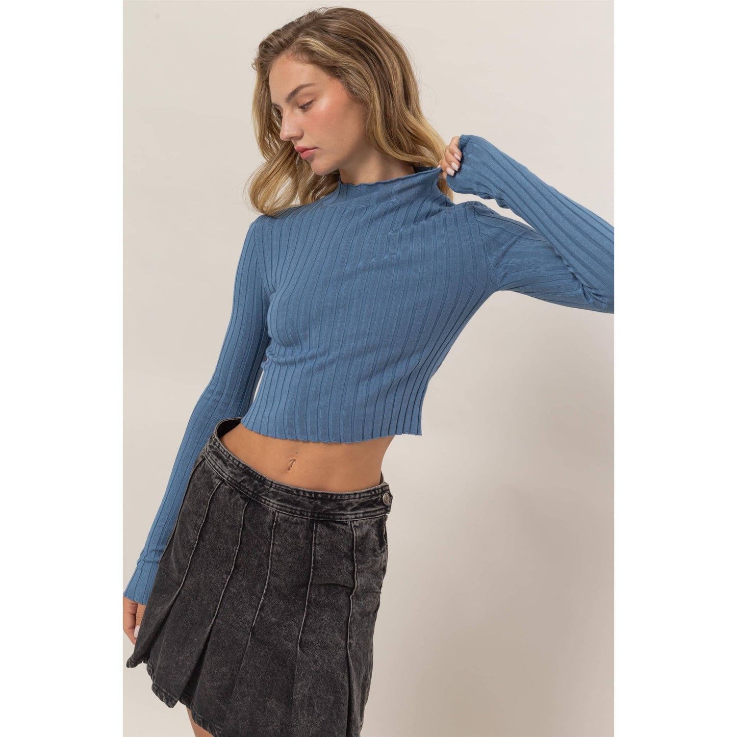 Mock Neck Ribbed Knit Crop Top