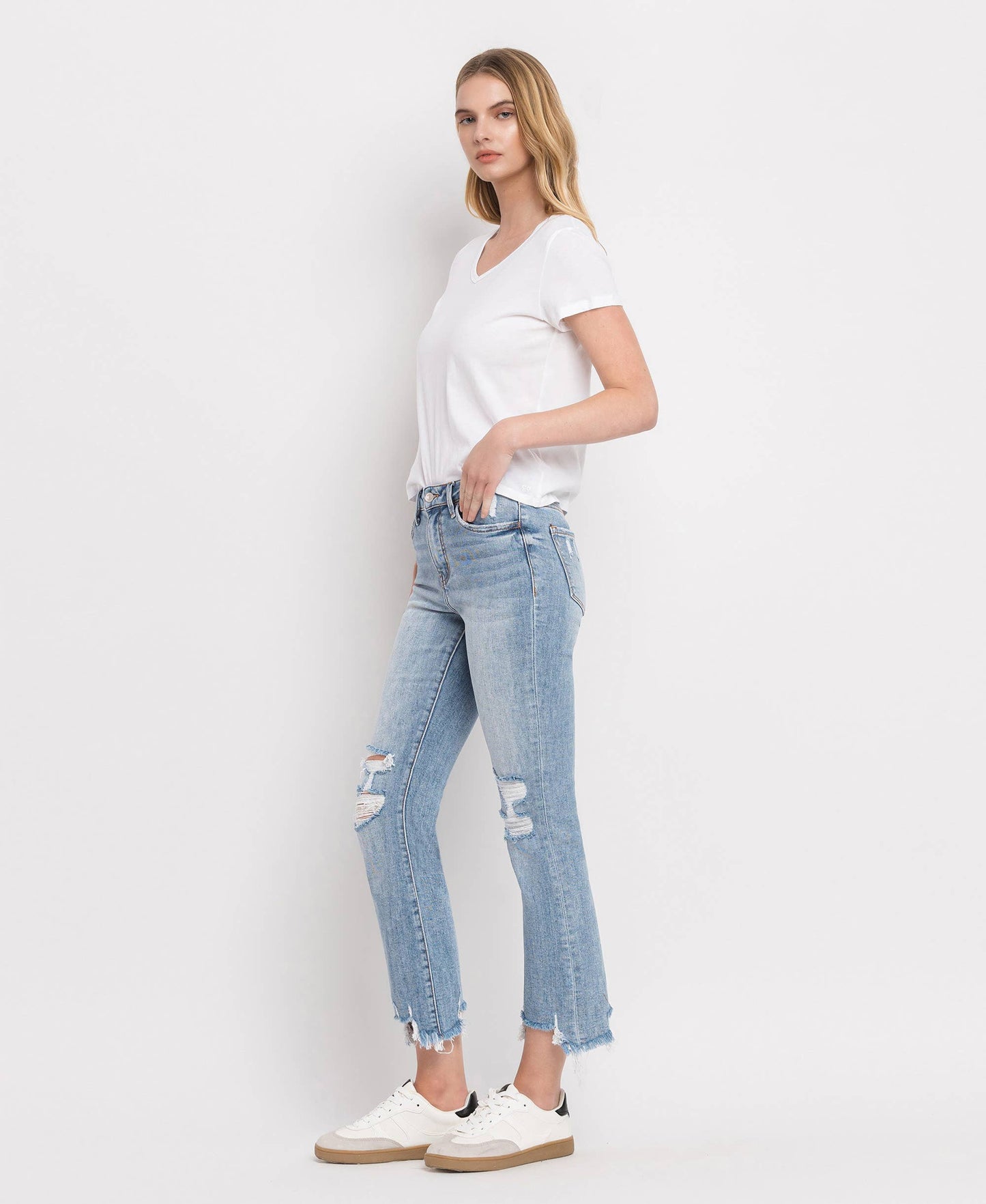 HR Crop Flare