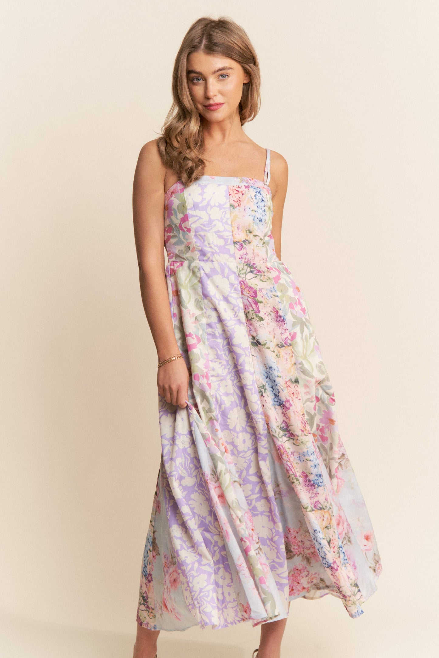 FLORAL PRINT FLOWY MAXI DRESS