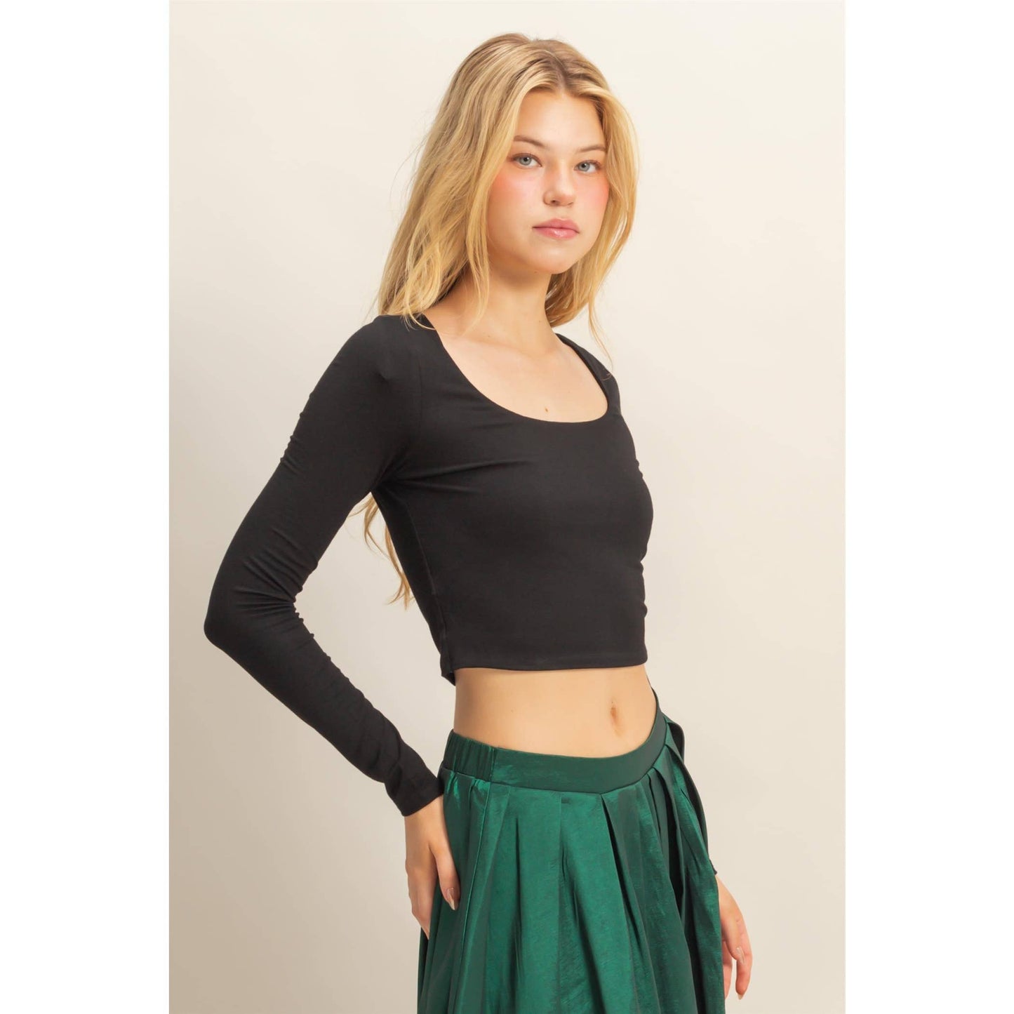 Cropped Scoop Neck Top