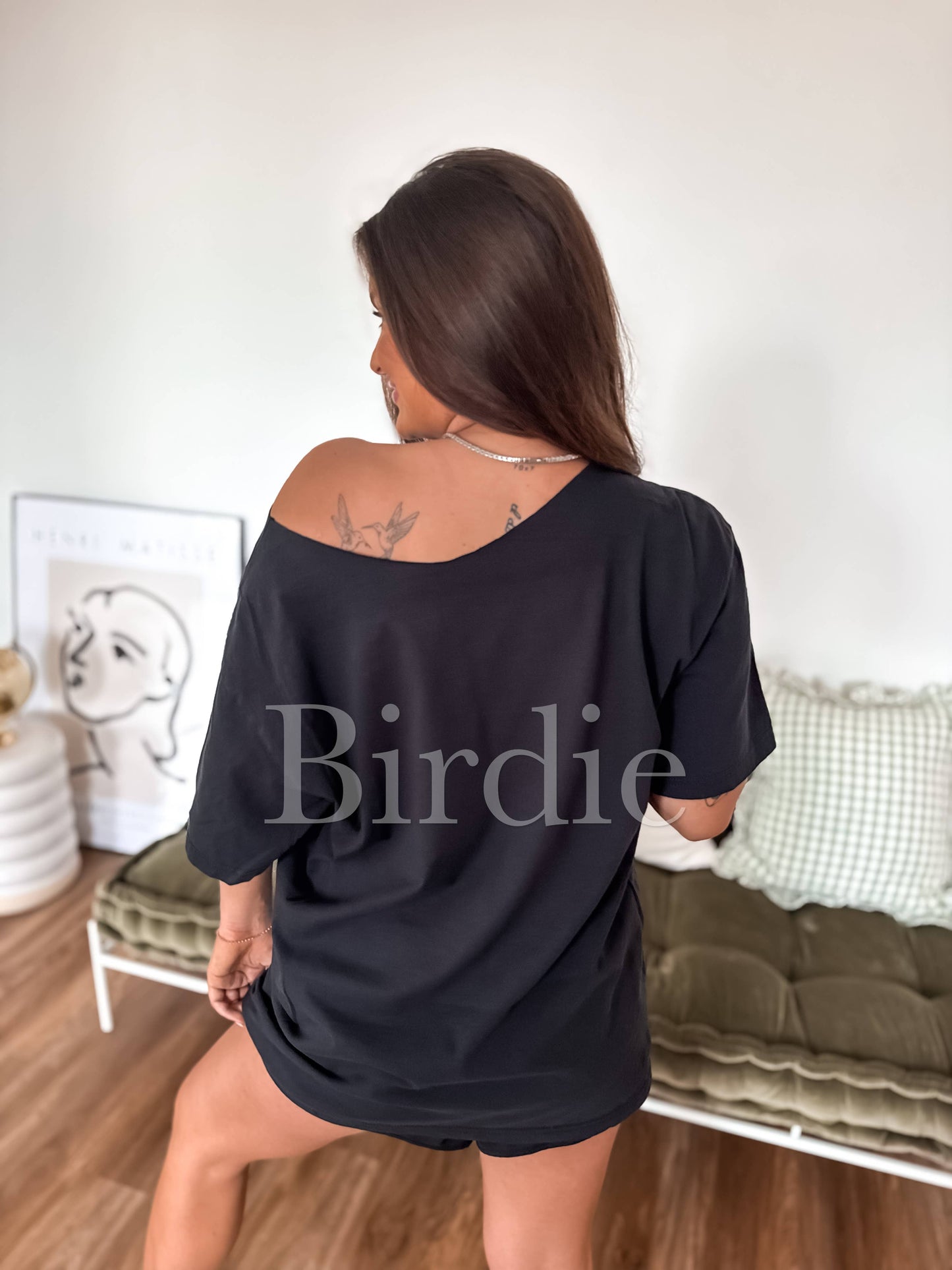 Hot Moms Graphic Tee