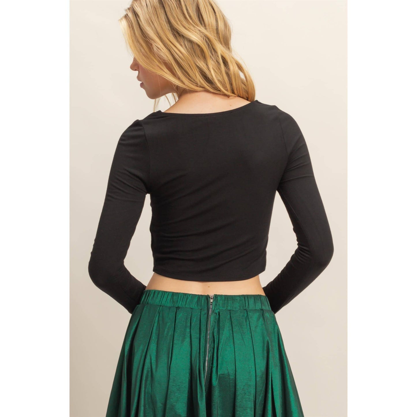 Cropped Scoop Neck Top